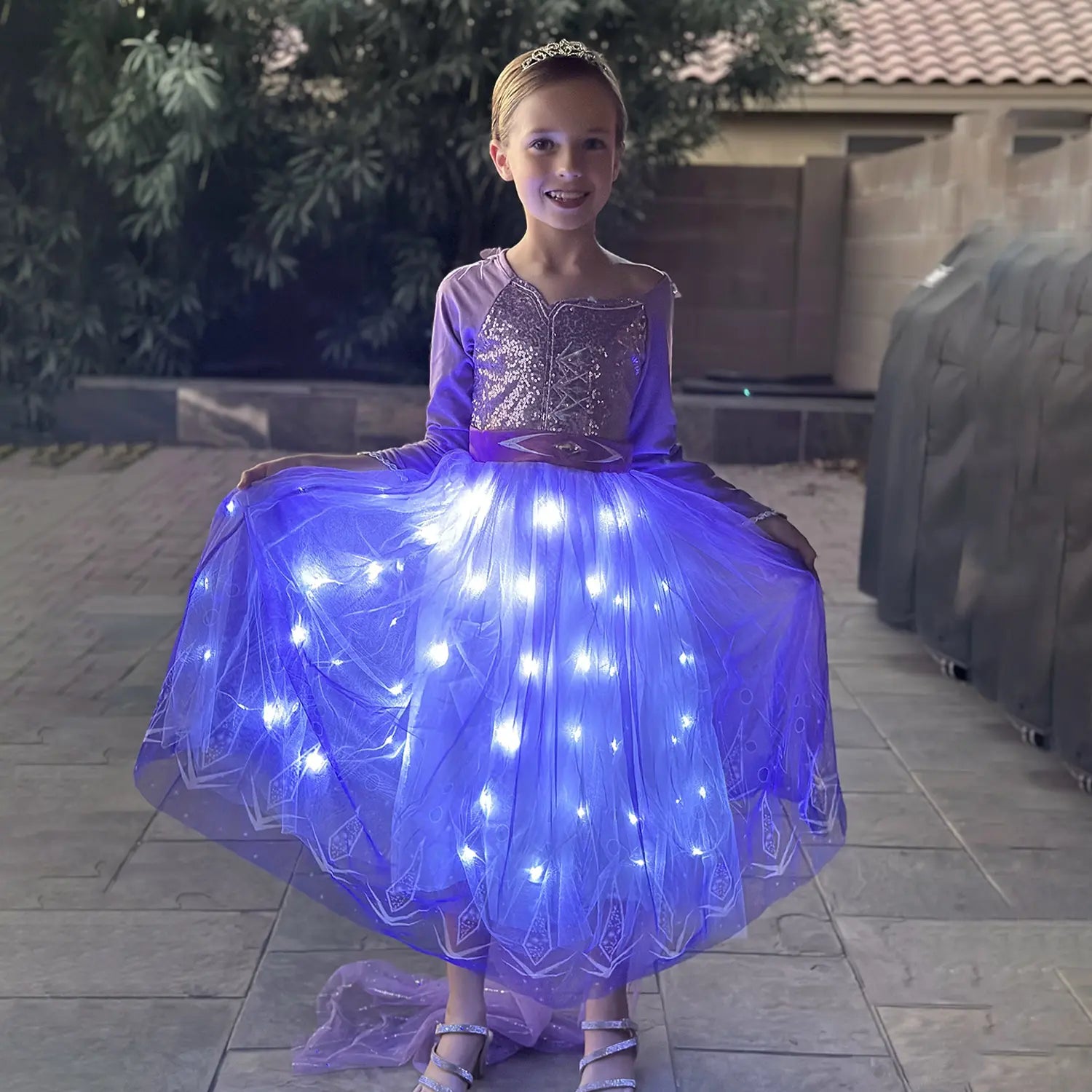 UPORPOR Girls' Waterproof LED Light-Up Purple Princess Costume with Accessories - Halloween Costumes for Girls, Toddler Option, Party Use Gift, Costume for Parties, Holloween Costumes